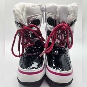 Totes Sophie White Lined Winter Boots Size 5 Toddler